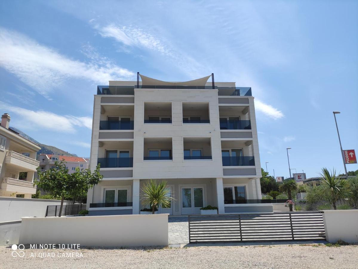 Apartments Villa Hadria Makarska Extérieur photo