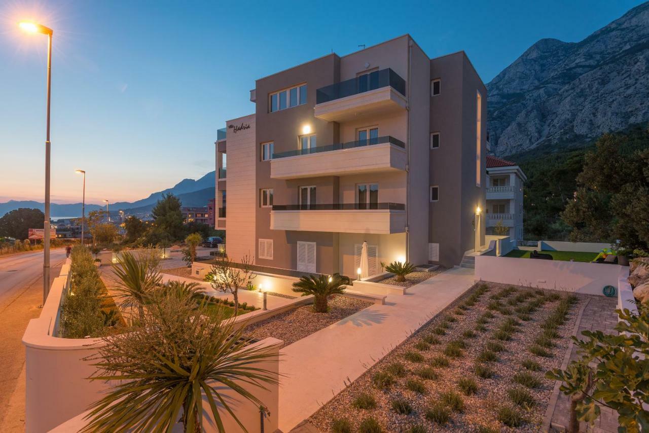 Apartments Villa Hadria Makarska Extérieur photo